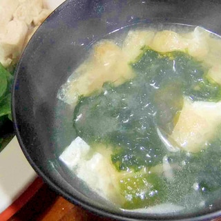 凍み豆腐とアオサの味噌汁